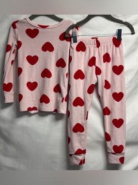 USED - Cat & Jack Kids Pink Heart Print Pajama Set - Size 4T